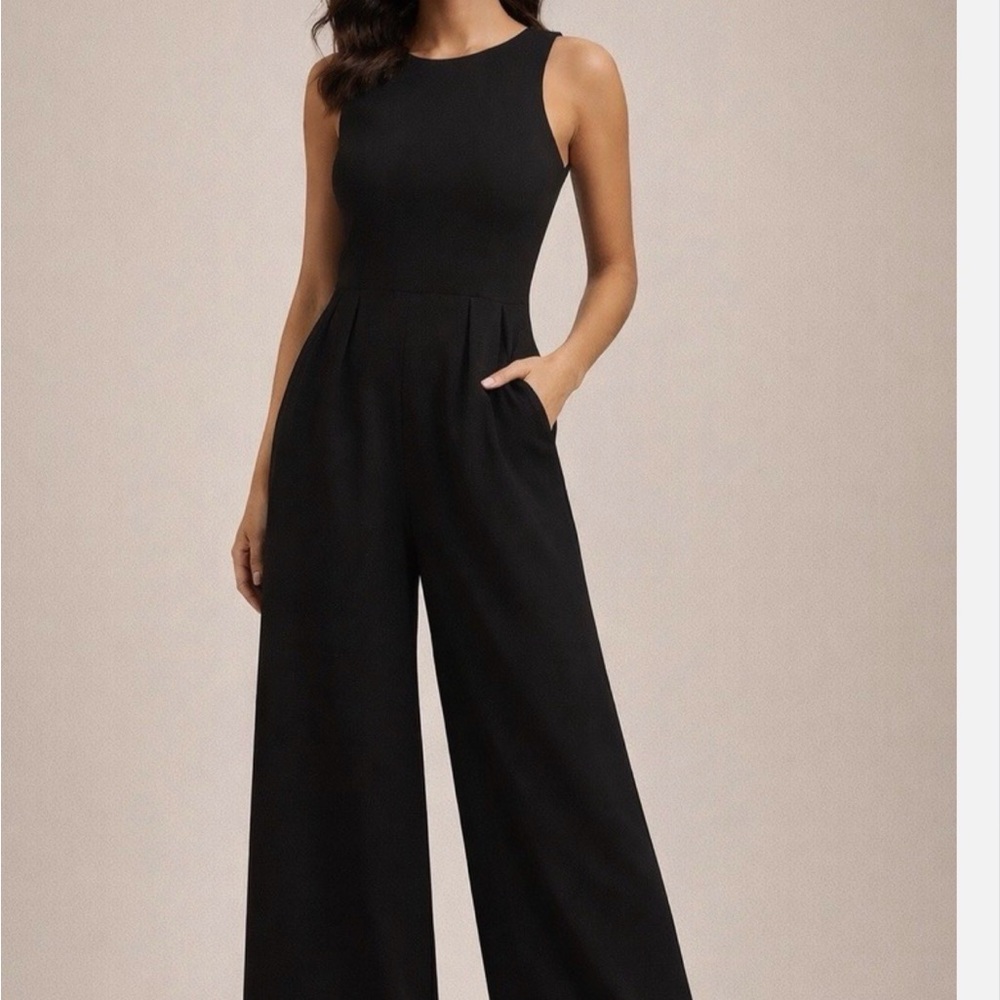 OQQ Elegant Black Wide leg Sleeveless Crew Neck Jumpsuit NWT, Size Medium